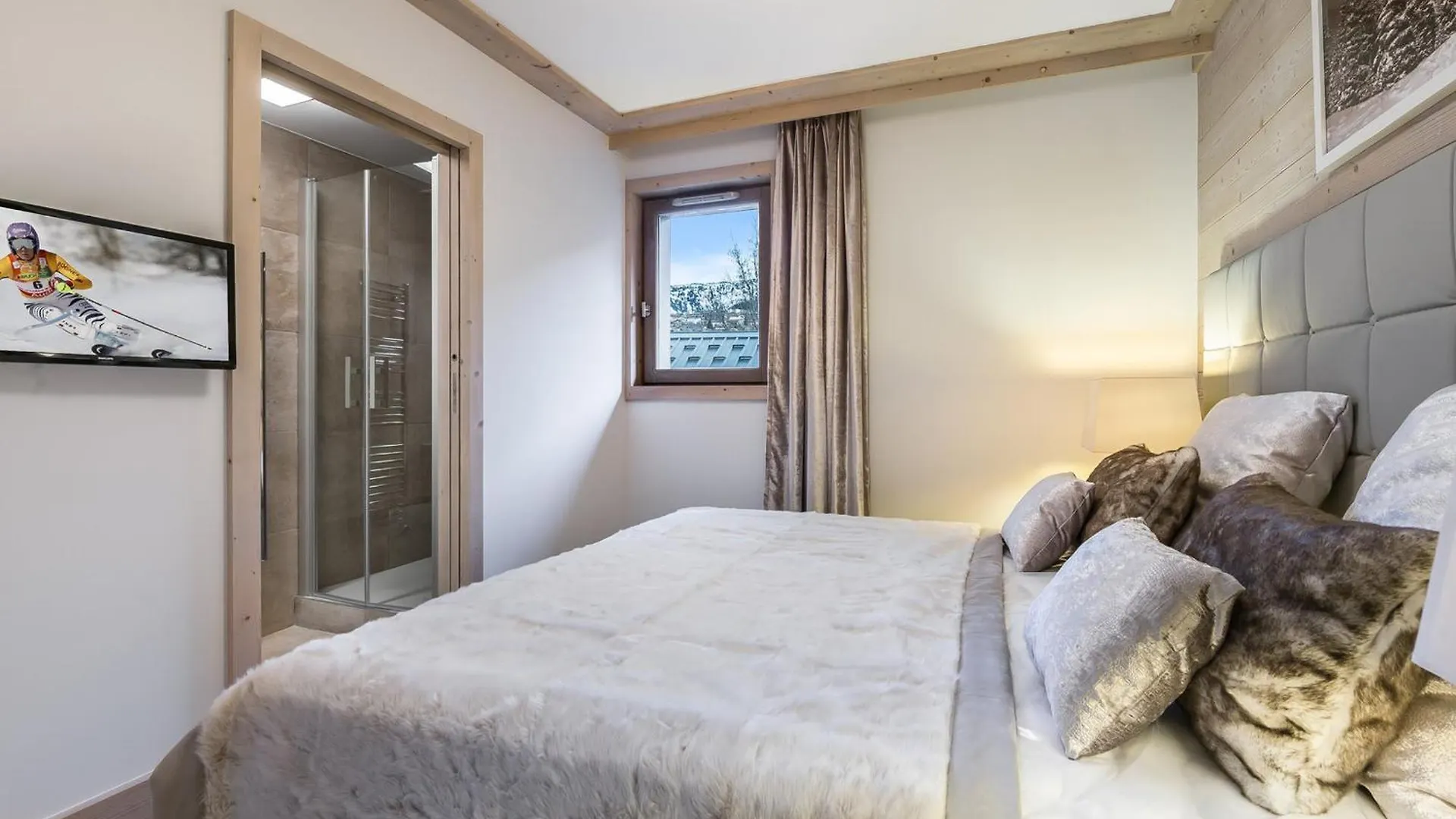 Appartement 5 Pieces, Centre Courchevel Village, Proche Pistes, 8 Pers., Parking, Fitness - Fr-1-562-7 0*,  Frankrijk